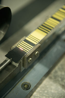 High Precision 2m Manganese Levelling Staff Rods for Leica Digital Level DNA and LS